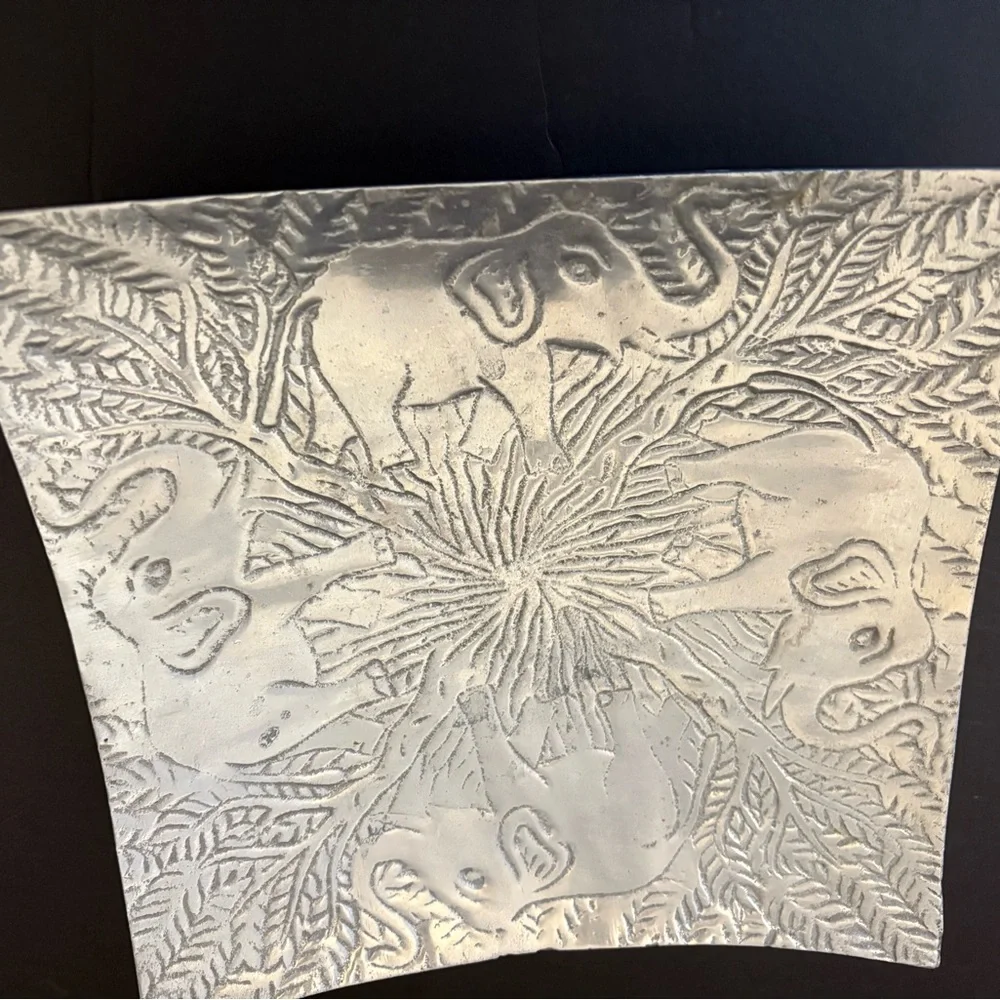 Aluminum Metal Plate/Tray w Elephant Design-9 1/2” x 9 1/2”.Made in India